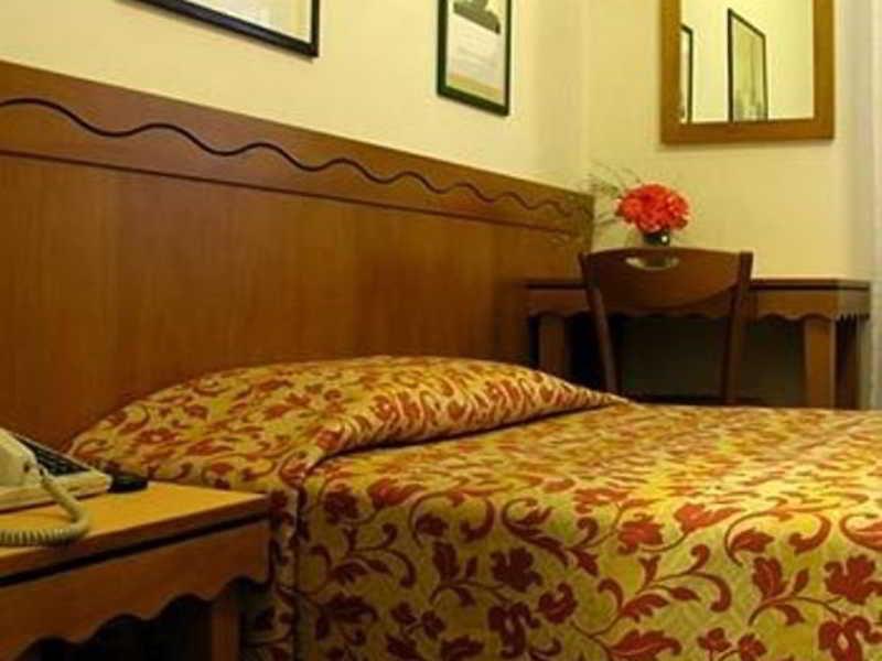 Hotel Nuova Italia Florence Ngoại thất bức ảnh