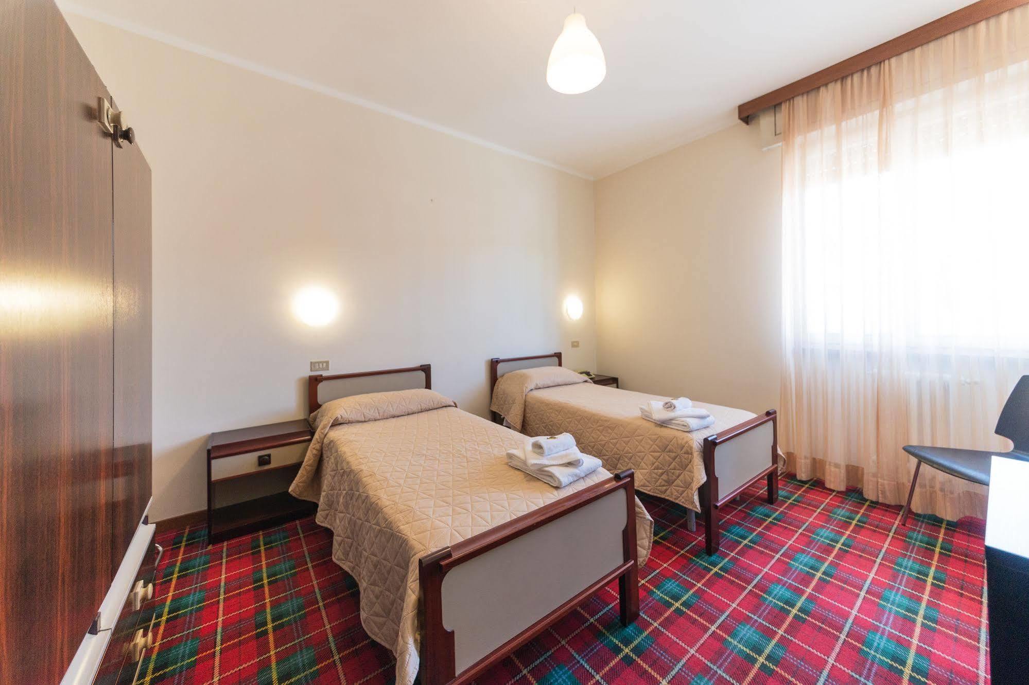 Hotel Nuova Italia Florence Ngoại thất bức ảnh
